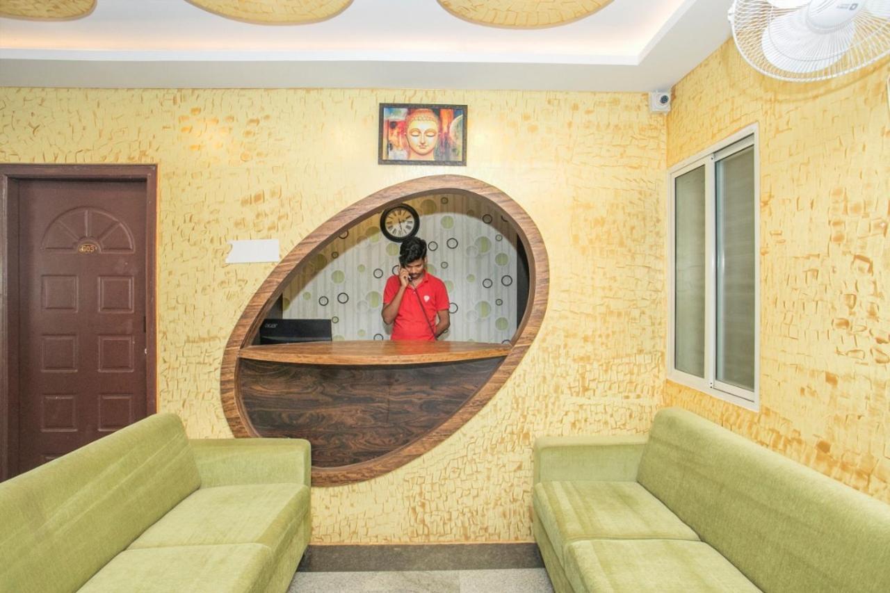 Pristine Inn Manyata Bangalore Exteriör bild